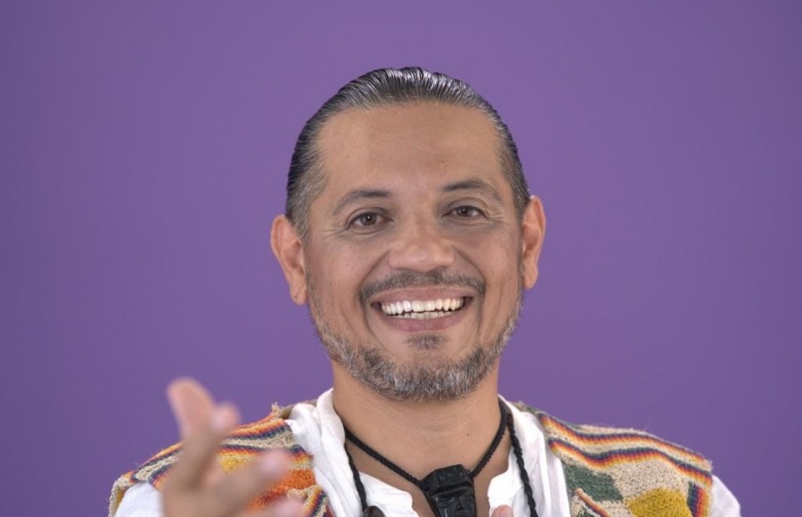 El Indio Lucio Rojas llega a la Peñita de la Muni
